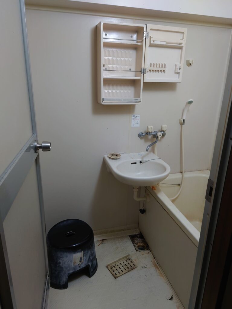 愛知県中区浴室清掃作業実績before画像